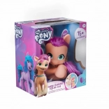 Cap de coafare Sunny Starscout cu accesoriile My Little Pony de la Hasbro