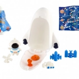 Rachetă spațială cu accesorii