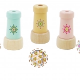 Kaleidoscop din lemn colorat