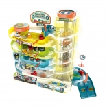 Parcare pe niveluri cu lift pentru 6 mașini, cu efecte luminoase și sonore