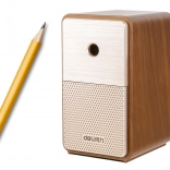 Ascuțitoare manuală cu recipient și lamă reglabilă maro