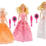 Păpușă cu articulații și accesorii