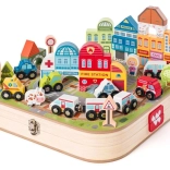 Trenuleț și oraș din lemn în valiză