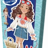 Păpușă magnetică în vacanță