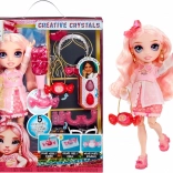 Păpușa RAINBOW HIGH Bella Parker Creative Crystals cu set creativ cu cristale