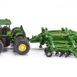 Tractor John Deere și set pentru arat