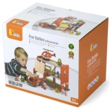 Stație de pompieri din lemn