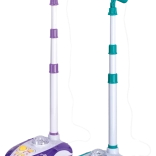 Microfon pe stativ pentru tineri staruri