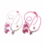 set la modă cu păpușă și accesorii pentru micile cochete