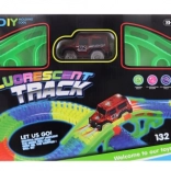 Pistă cu mașinuță pe baterii