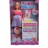 Păpușa Steffi așteaptă gemeni