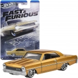 Hot Wheels Fast & Furious 1966 Chevy Nova mașinuță aurie 1:64, 7,5 cm