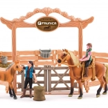 Școală de echitație cu cai și călăreți FAUNICA