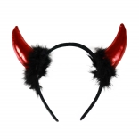 coarne de drăcușor cu pene