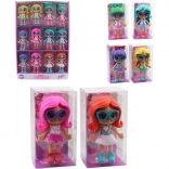 Păpușă cu ochelari