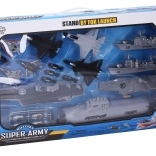 Portavion cu catapult și submarin