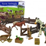 Construcție din lemn Fermă cu cai